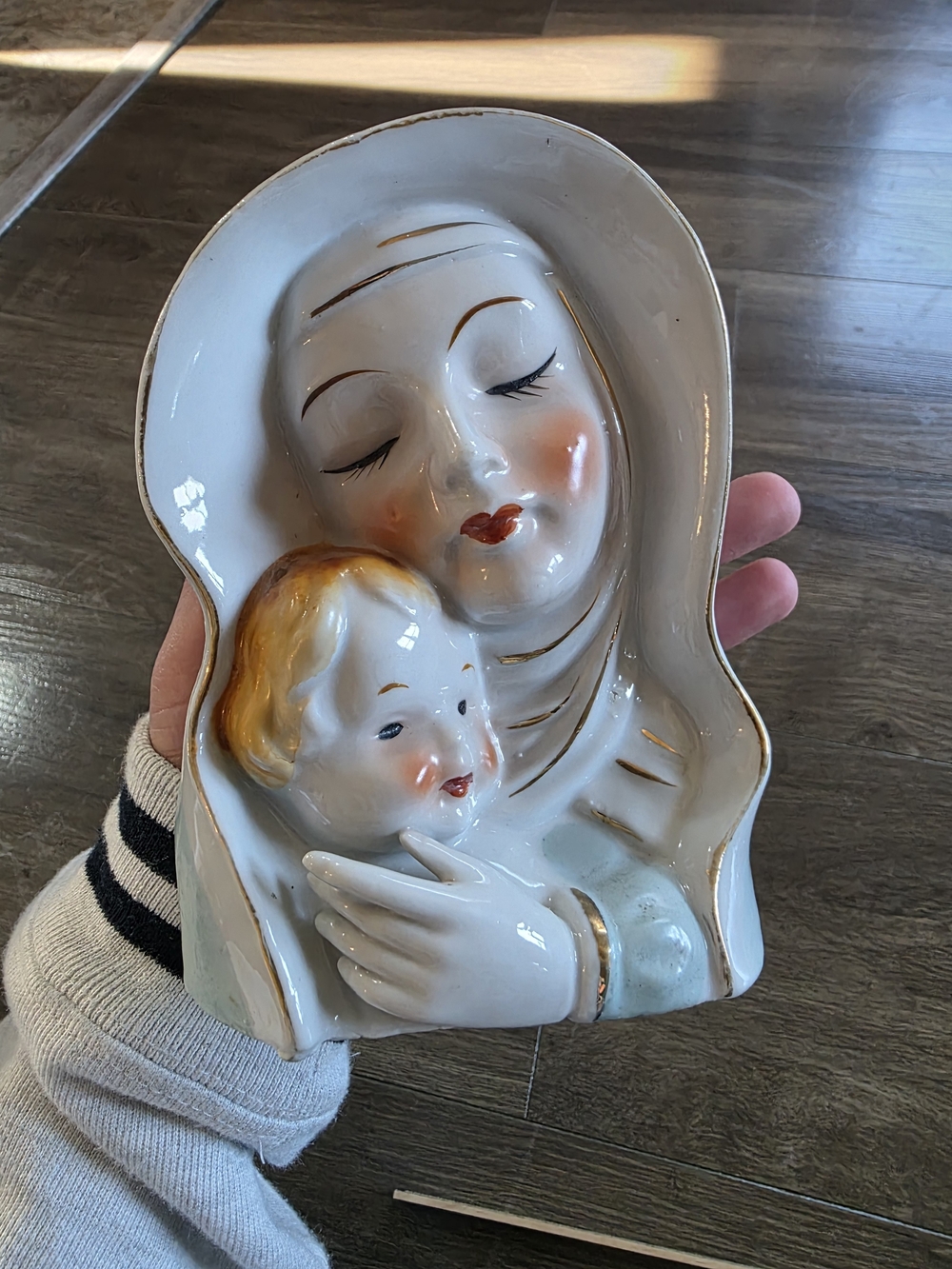 Vintage MCM Kitchen Madonna Ceramic Wall Pocket Japan Gold
